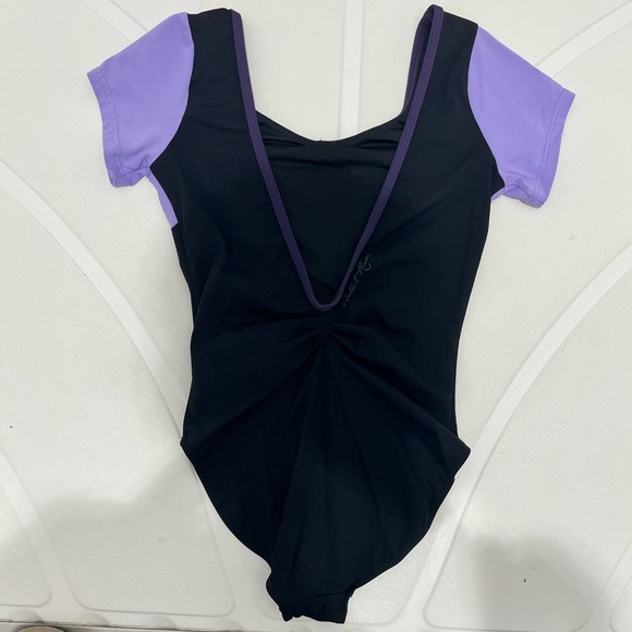 Ballet Rosa Leo - Picture 2 of 5